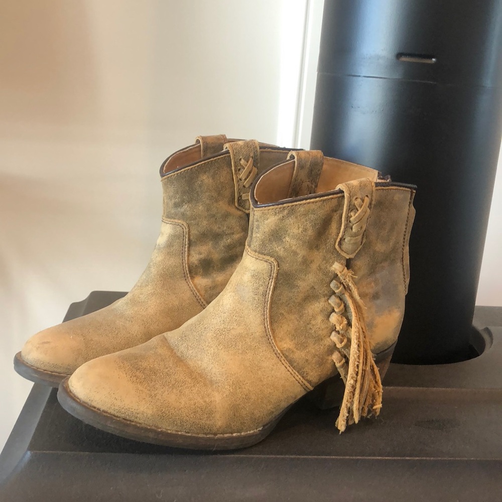 Ankle cowboy boots